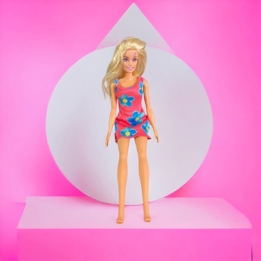 Barbie Doll 2015 Fashionista Blue Dress Pink Flowers Girls Collector Piece Kids